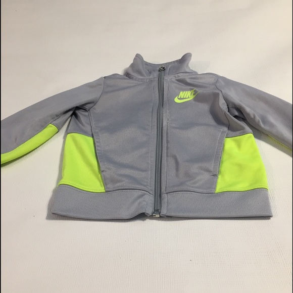 Nike Toddlers Sweatshirt - Picture 1 of 4